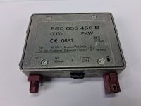 Antennenverst�rker <br>AUDI A6 AVANT (4B5) 2.5 TDI ALLROUD